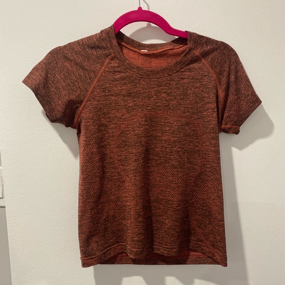 Lululemon Top - Picture 2 of 4